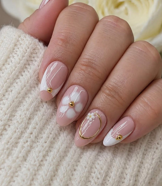 White Floral Gold Ring Press-On Nails